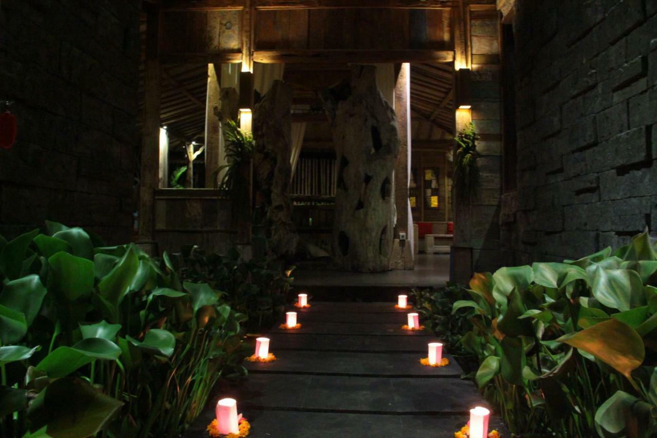 Ubud Virgin Villa Exterior foto
